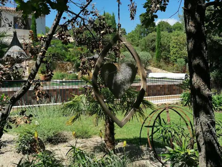 L'Autre Perle, Balneo En Supplement, Le Clos Des Perles Tourtour Buitenkant foto